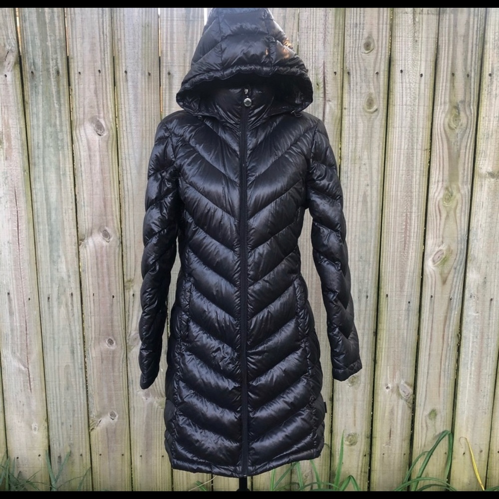 Calvin Klein Hooded Long Black Lightweight Packable Quilted Chevron Puffer Coat